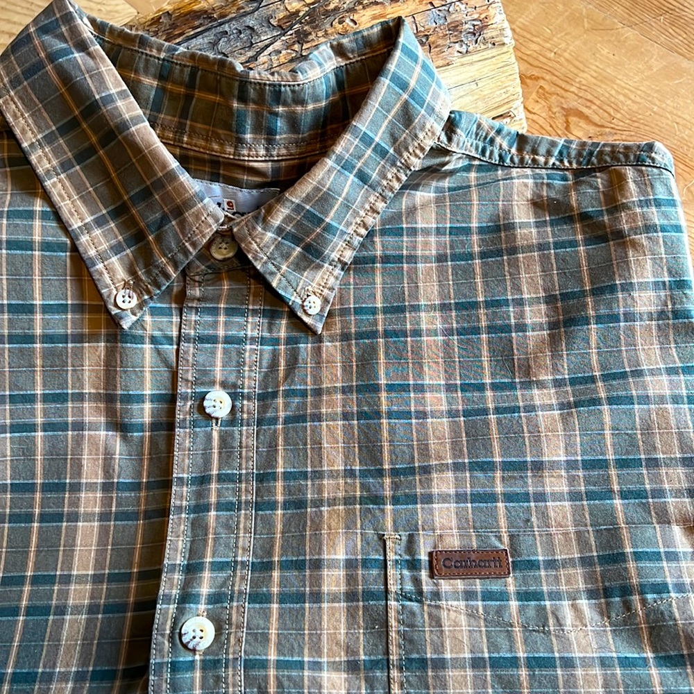 🍂 EUC - Mens Long Sleeve CARHARTT! 🍂